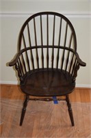 Mahogany finish Windsor style arm chair; as is