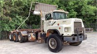 1994 Mack DM690S 20’ Roll-Off Truck *INOP*