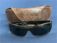 Ladies Fossil Tessy sunglasses and sunglass case,
