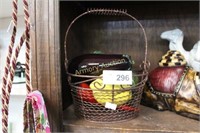 ART GLASS FRUIT IN WIRE BASKET