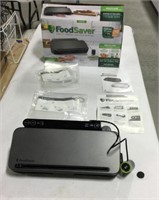 Food Saver vacuum sealing system-Used twice
