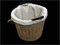 Farmhouse Lined Laundry Basket