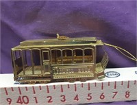 Powell Hyde Trolley   24k Gold Christmas Ornament