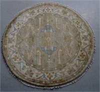 5' Round Hand Knotted Ushak Carpet - 867