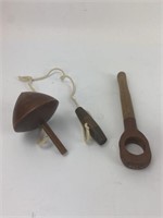 Vintage Wooden Top Pull Handle Toy