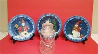 3 Snowman Plates & Glass Snowman Jar