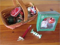 1990 Gingerbread Longaberger Basket & Glass