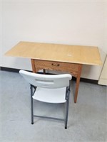 Good wooden desk and metal chair