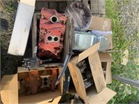 Pallet lot with automotive items: cylinder headers