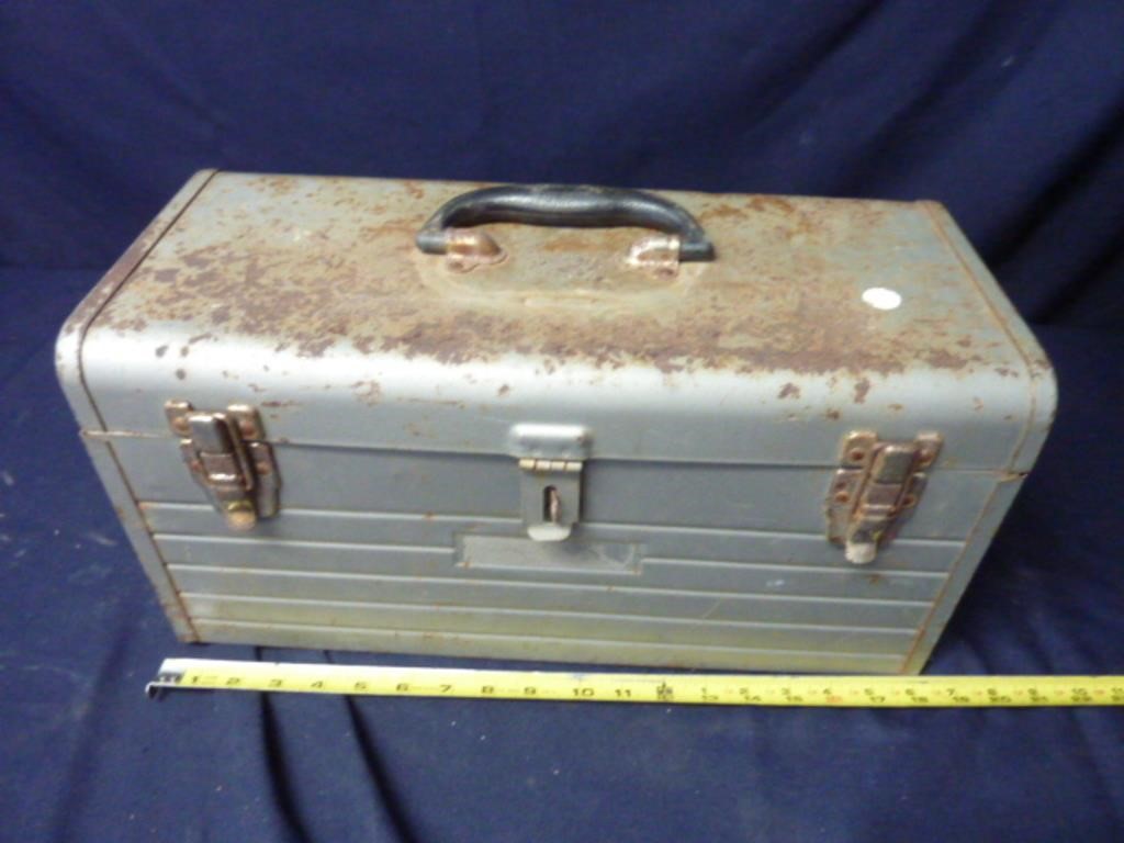 STEEL PORTABLE TOOL BOX