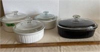 Corning ware dishes with lids - chip on one dish