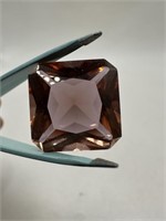 20.3 CT QUARTZ OR SYNTHETIC STONE