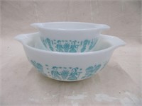 WHITE BUTTERPRINT BOWLS