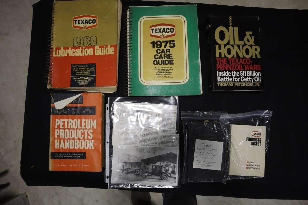 Book lot consisting of Texaco maintenance and