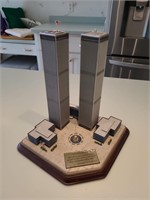 Danbury Mint 9-11 Twin Towers NYC Memorial. Nook