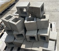 Pallet w/Approx. 30 Cindercrete Blocks. #C