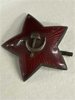 USSR ENAMEL RED STAR CAP BADGE Issued to also be