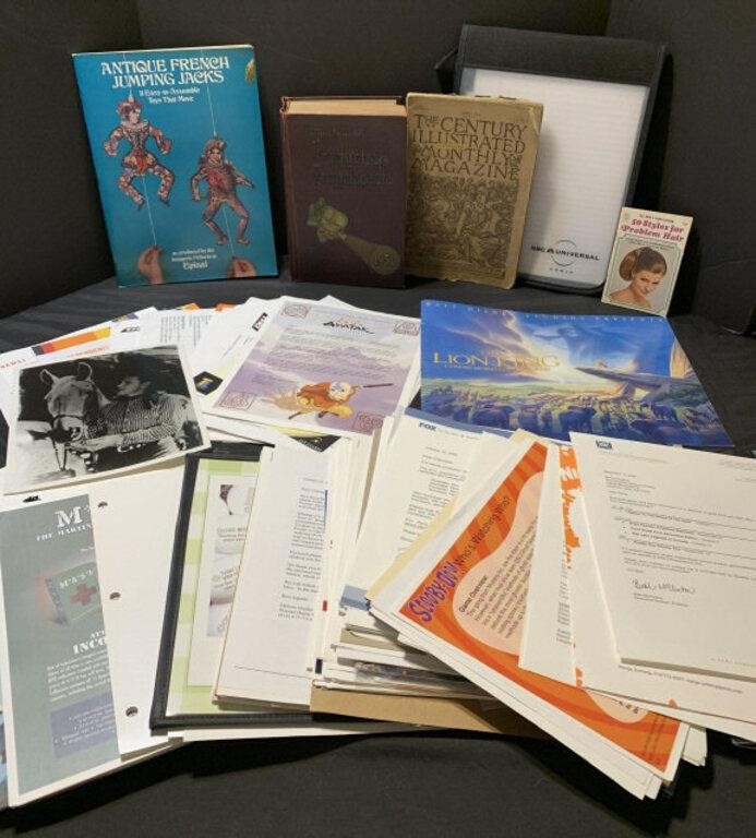 Hollywood memorabilia, ephemera, books (box)