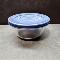 Mixing bowl w/lid