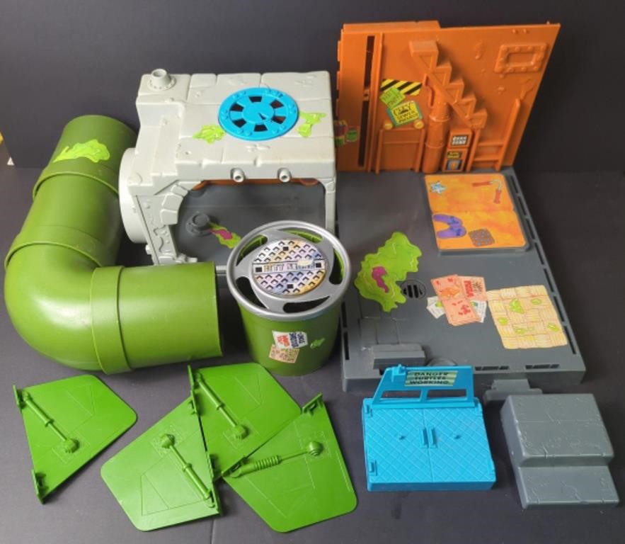 TMNT Sewer Play Set - Incomplete for Parts
