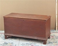 American Country Red Painted Blanket Chest