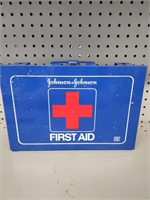 VTG Johnson & Johnson First Aid Kit