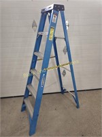 Werner 6' Tall Folding Step Ladder