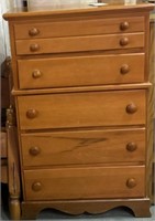 Vintage dresser; 5 Drawers; 30x18x48