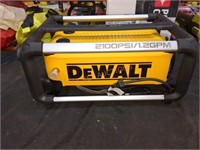 DeWalt Corded 2100PSI 1.2GPM Pressure Washer