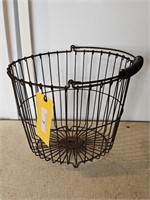 WIRE EGG BASKET