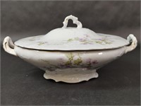 Le Belle China Oval Lidded Dish