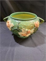 Roseville Magnolia Pottery