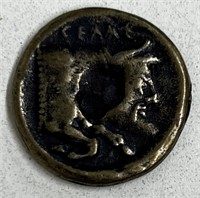 ANCIENT JULIUS CAESAR ROMAN COIN