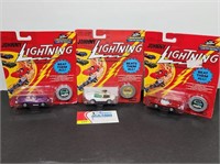 Johnny Lightning   The Challengers Trio