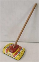 Antique Wyandotte Childrens Push Sweep Tin