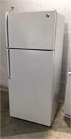 GE Refrigerator RFA