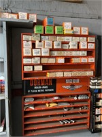 Dorman metric nuts, bolts, and display