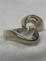 Sterling Silver Ring Sz 9