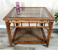 Table salon bambou + verre fumé 23"x27"x22"H, A-1