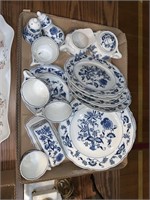 PARTIAL SET OF BLUE DANUBE DISHES