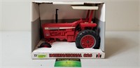 Case IH International 826 Tractor, NIB, Ertl, 1995