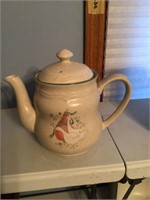 International pottery tea pot