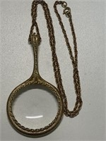 NEAT MAGNIFING GLASS PENDANT