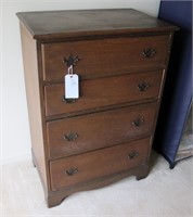 Mahogany 4-drawer highboy,