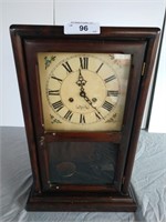 Wuterich Decorative Antique Wooden Clock