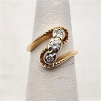 14K Gold Diamonds Ring