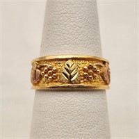 14K Black Hills Gold Ring