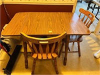 K-Dropleaf Formica Top Dinete Table/2 Chairs