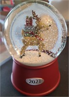 2021 Wondershop Christmas Reindeer Snow Globe