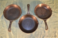 3 cast iron 9" Chef skillets